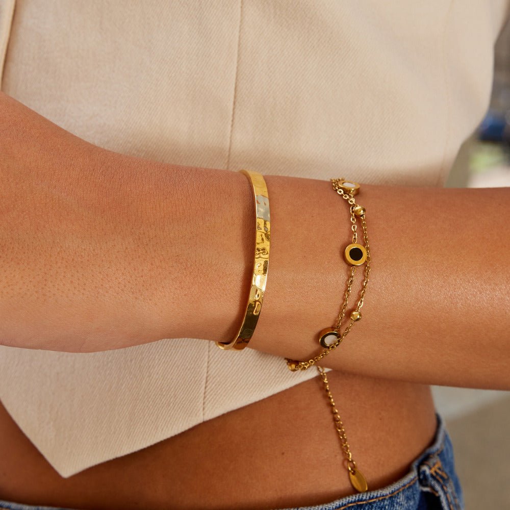 Gold Alexa Bangle - Beautiful Earth Boutique
