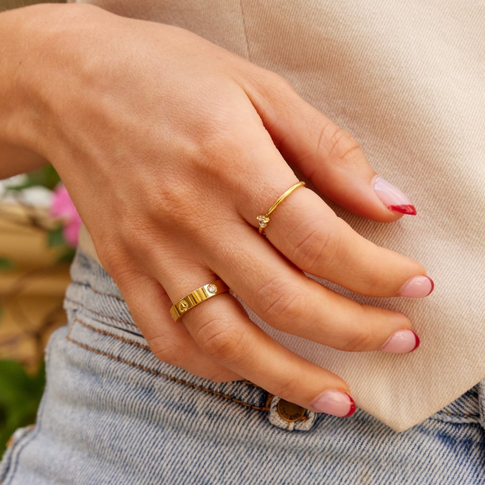 Mari Heart Gold Ring - Beautiful Earth Boutique