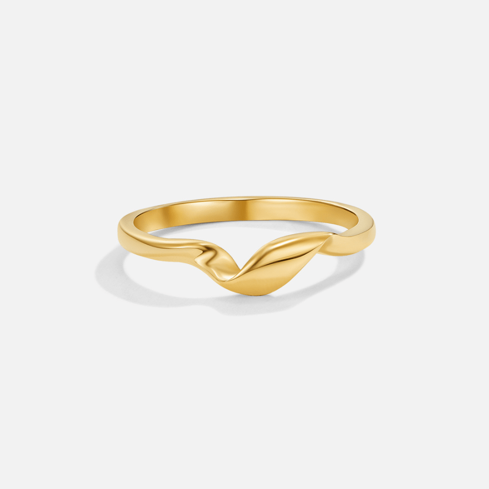 Twisted Athena Gold Ring - Beautiful Earth Boutique