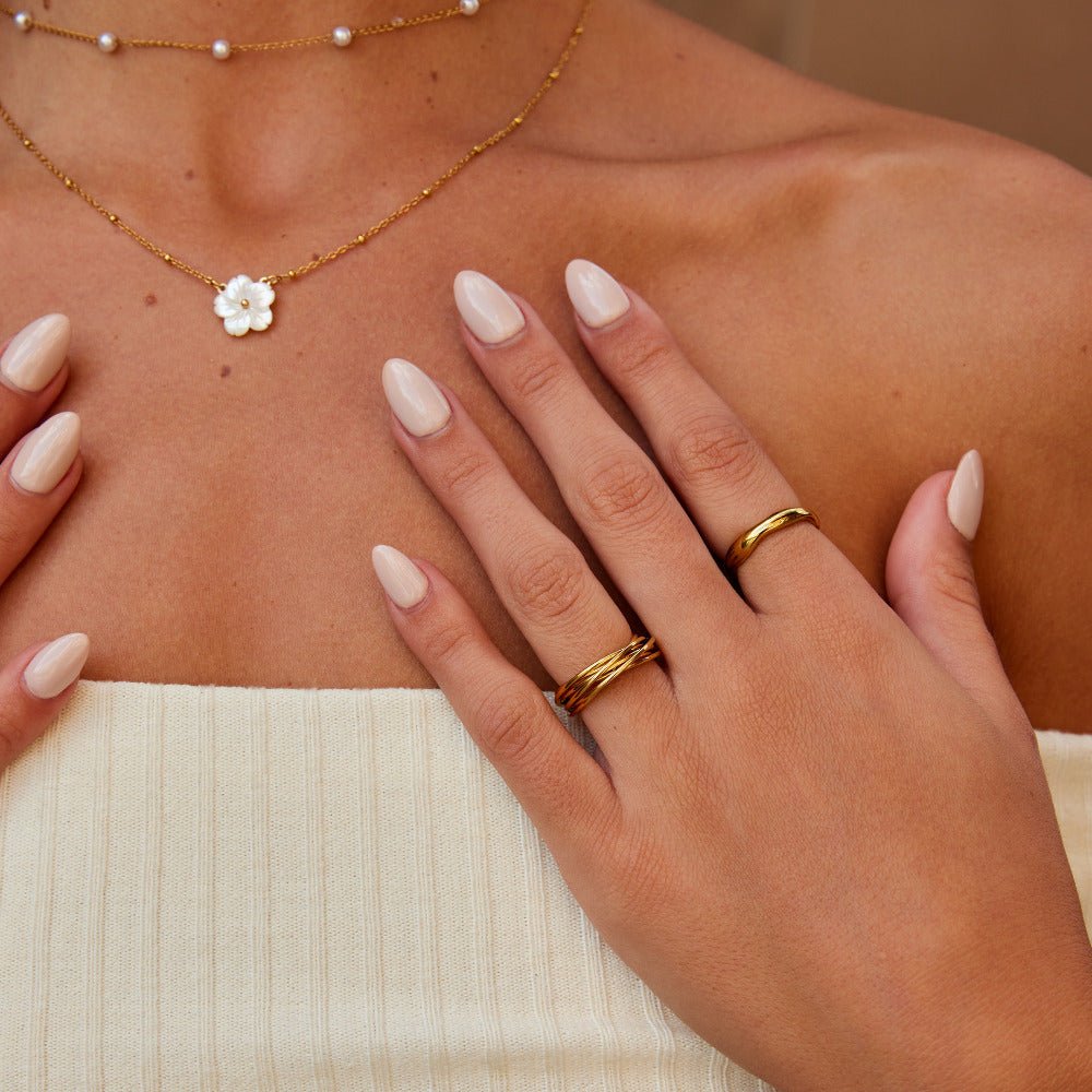 Twisted Mia Gold Ring - Beautiful Earth Boutique