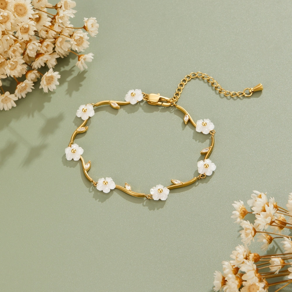 Golden White Pearl Blossom Bracelet