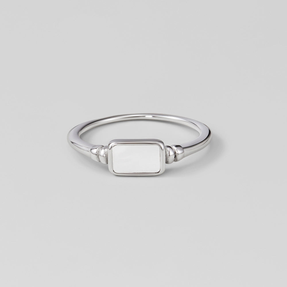 Silver Moonlight Pearl Shell Ring