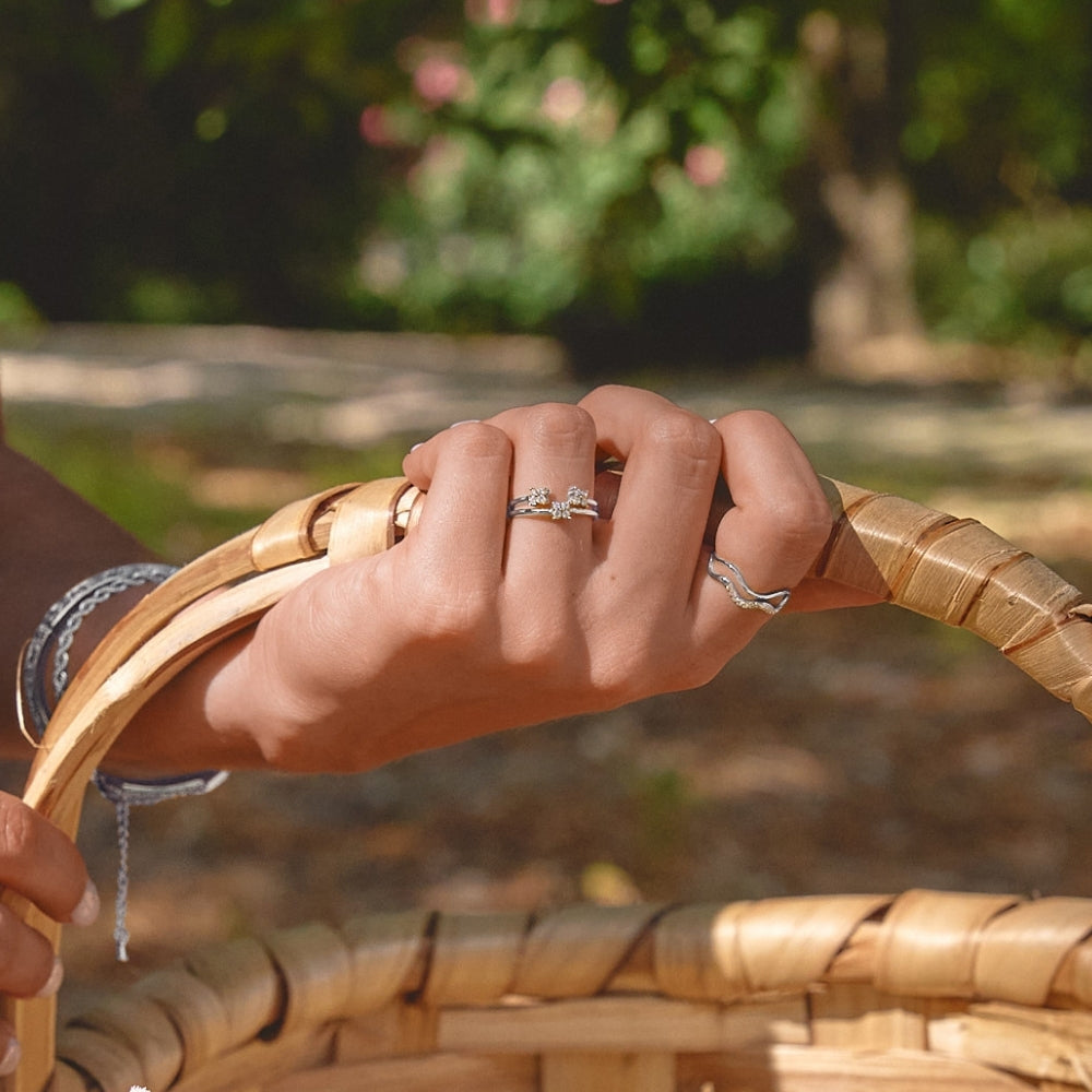 Tiny Petal Silver Ring