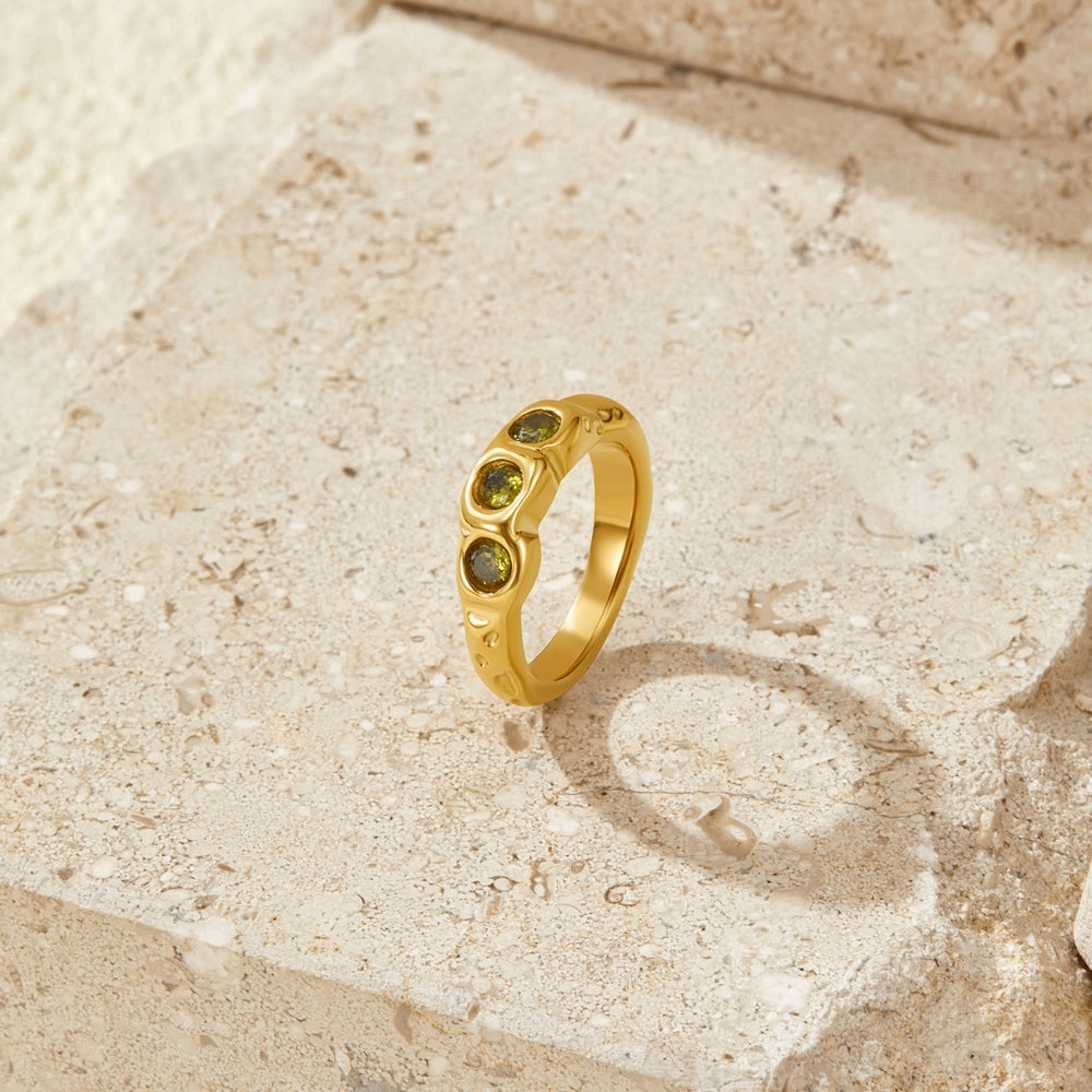 Vintage Peridot Gold Ring