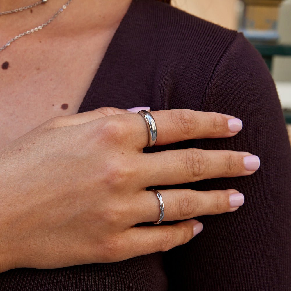Lois Silver Band Ring - Beautiful Earth Boutique