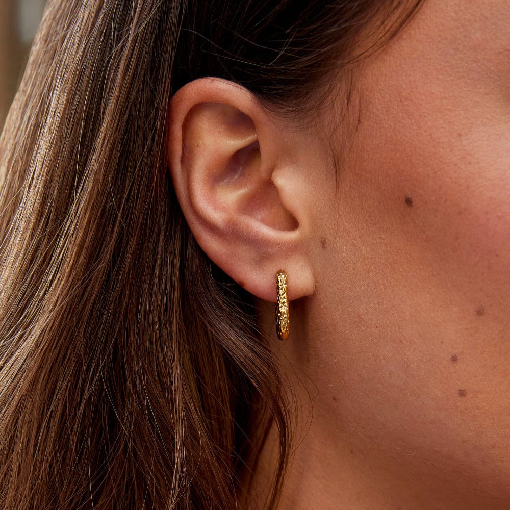 Olivia Classic Hoop Earrings - Beautiful Earth Boutique