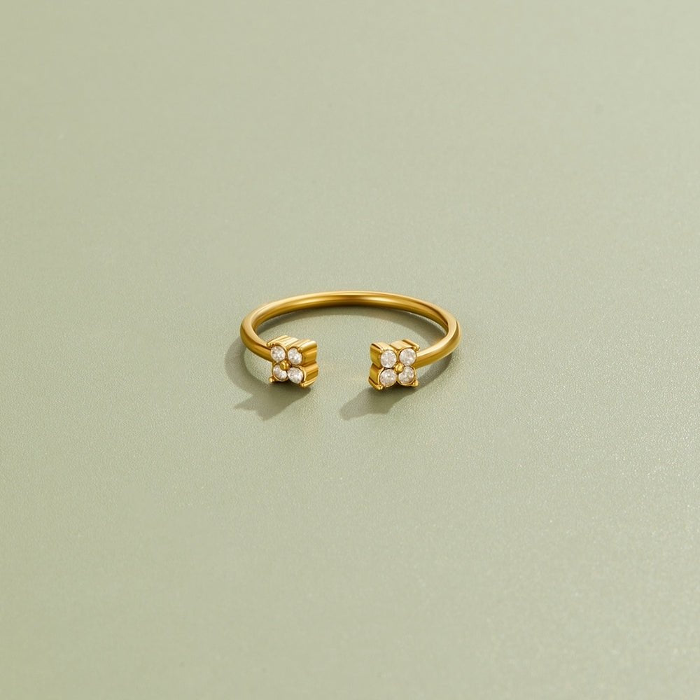Twin Petal Gold Ring - Beautiful Earth Boutique