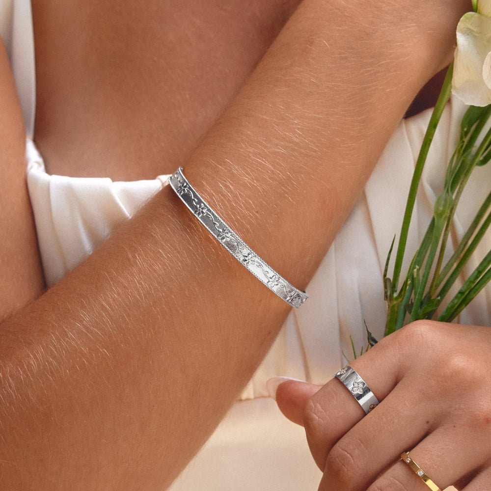 Vintage Silver Vine Bangle - Beautiful Earth Boutique